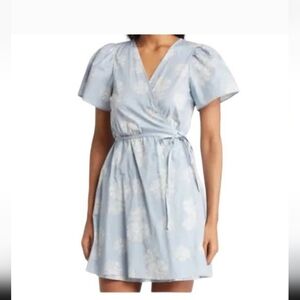 Madewell Dress lightweight flutter sleeve floral wrap minidress Medium M